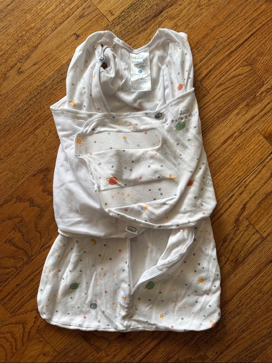 Halo Other - Halo White Stars & Planets Sleep Sack with Colorful Planet Print